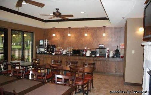 Parkwood Inn & Suites Манхатън Екстериор снимка